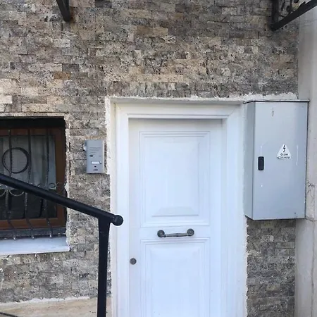 펜션 Cozy Hideaway In The Center Of 이스탄불